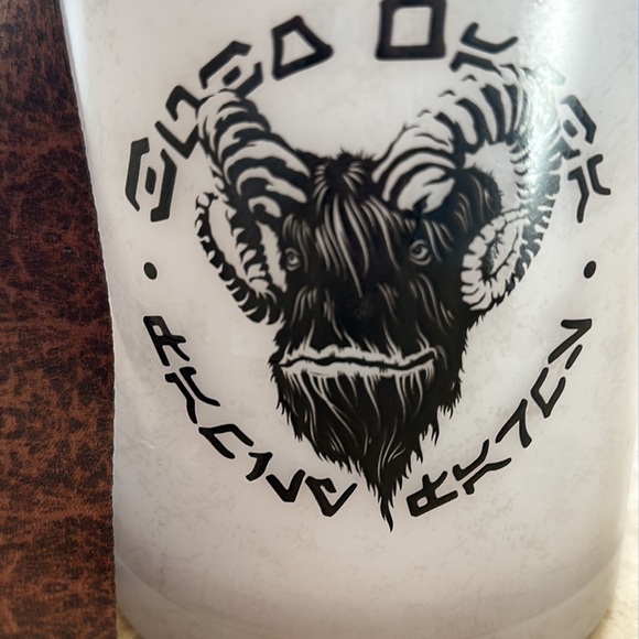 Star Wars (hard to get item) Blue Milk Disneyland Galaxy's Edge Oga’s CantinaBar - Picture 7 of 11